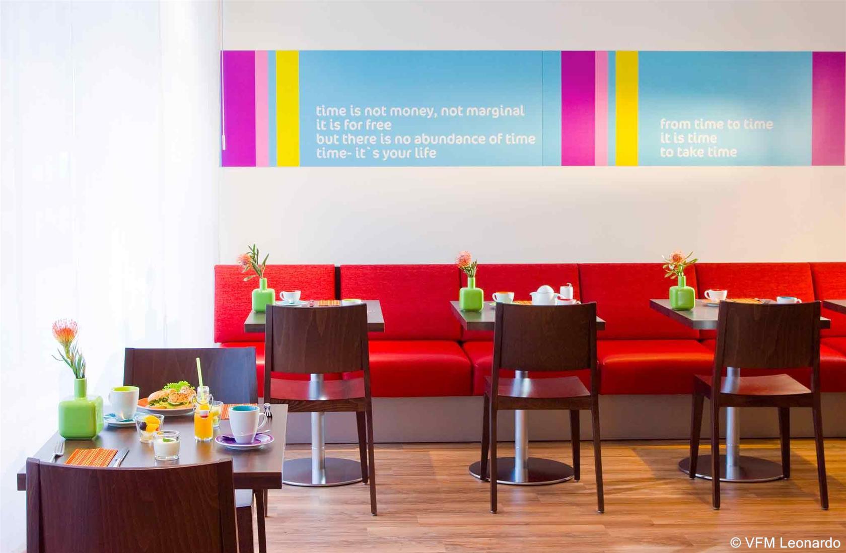 Ibis Styles Hamburg Alster City Exterior photo