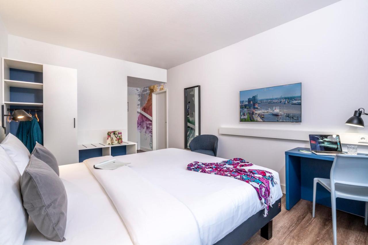 Ibis Styles Hamburg Alster City Exterior photo