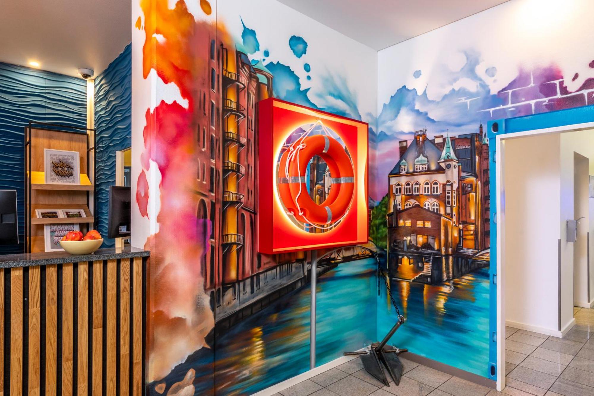 Ibis Styles Hamburg Alster City Exterior photo