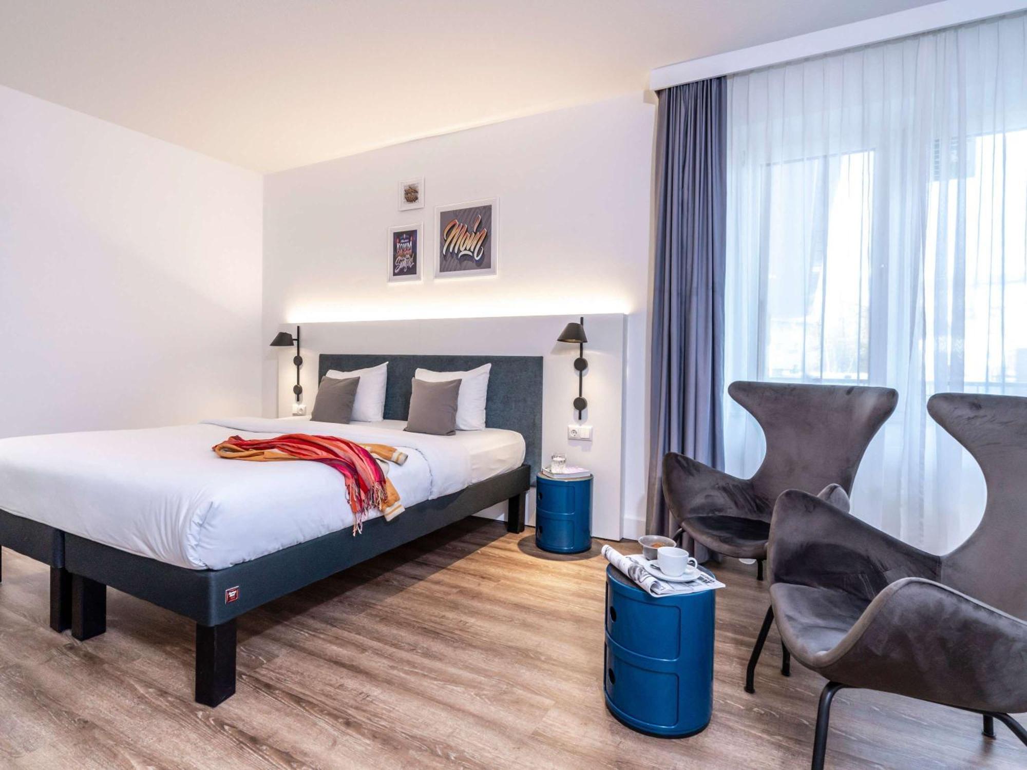 Ibis Styles Hamburg Alster City Exterior photo